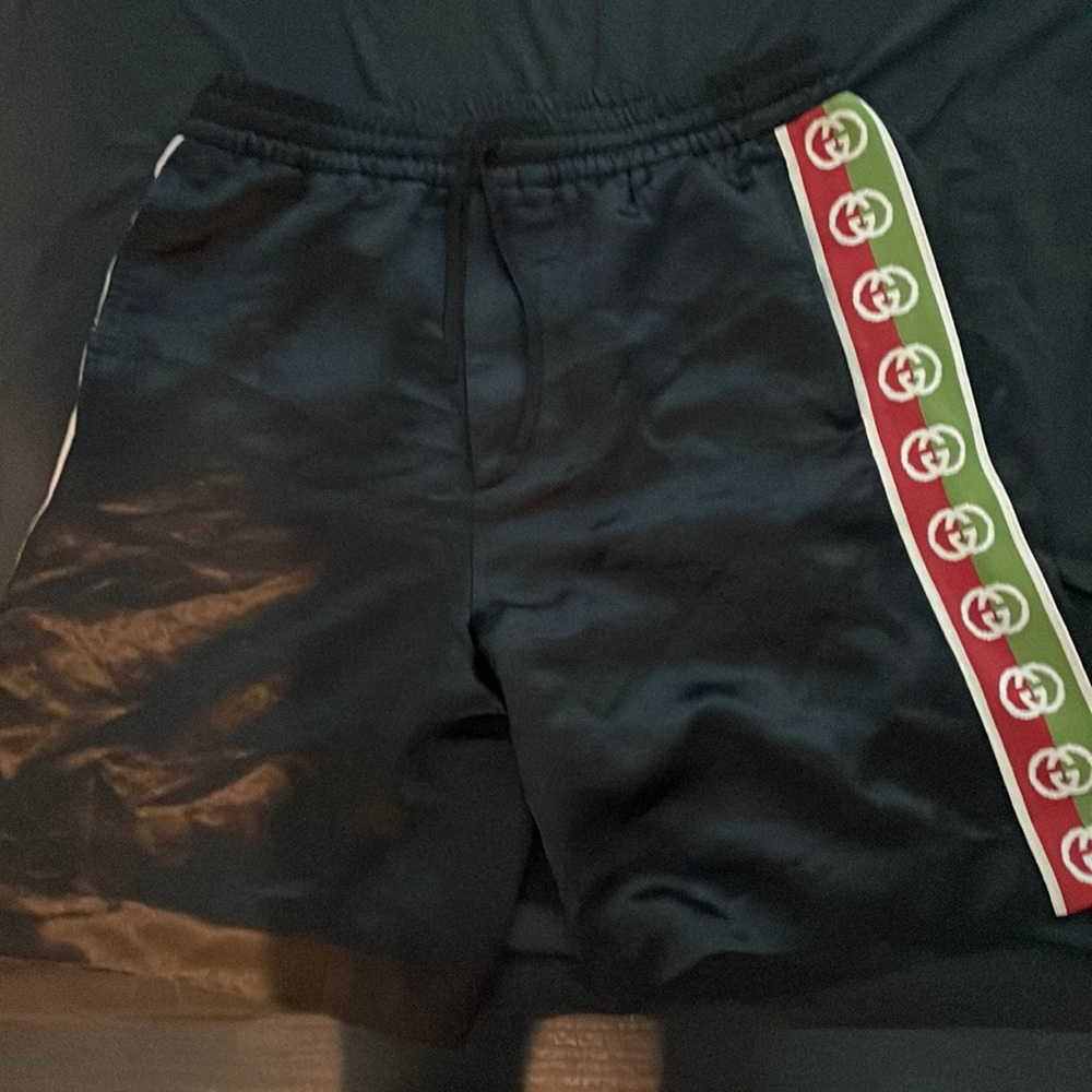 Gucci silk suit matching top & bottom